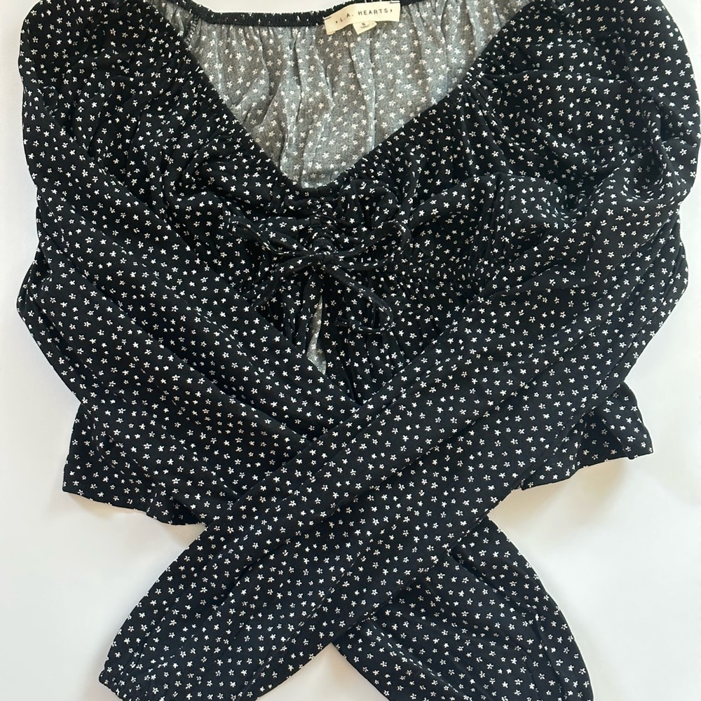 LA Hearts Floral Flowy Top